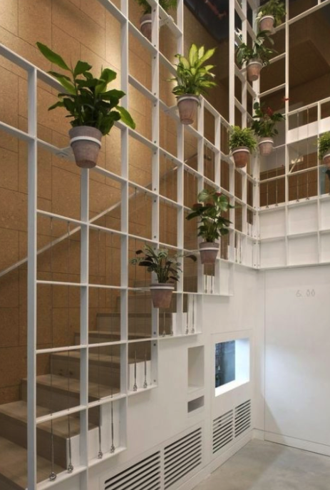 8 Inspirasi Desain Railing Tangga, Minimalis Hingga Mewah - Lamudi